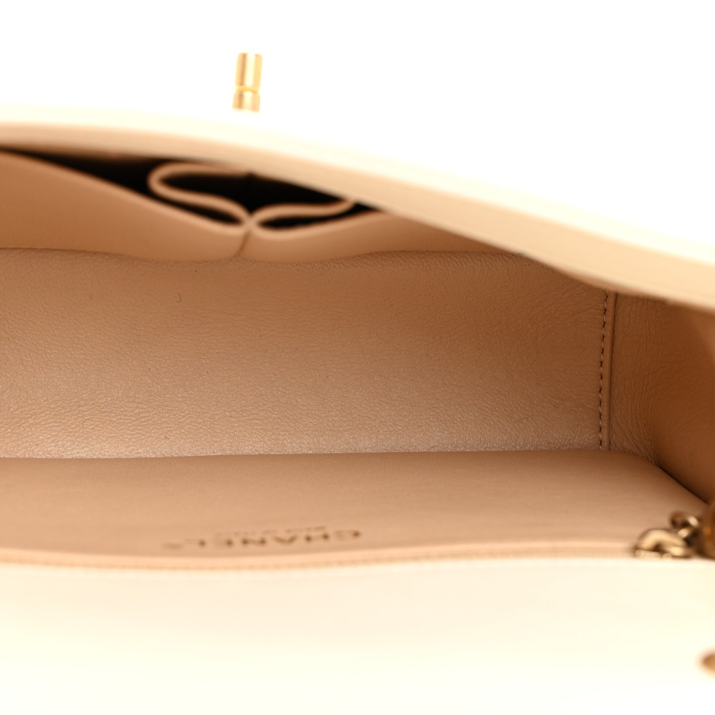 Lambskin Reversed Chevron Quilted Flap White