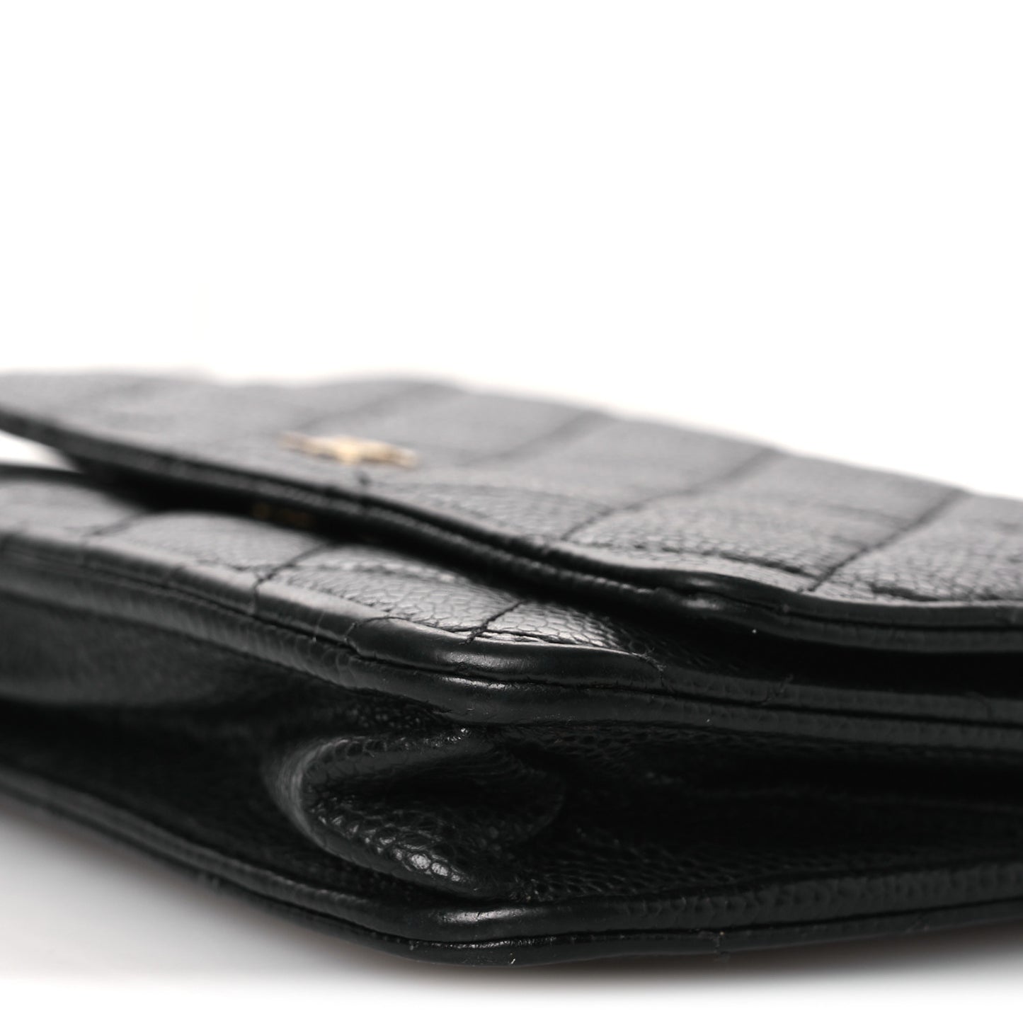 Caviar Quilted Wallet on Chain WOC Black