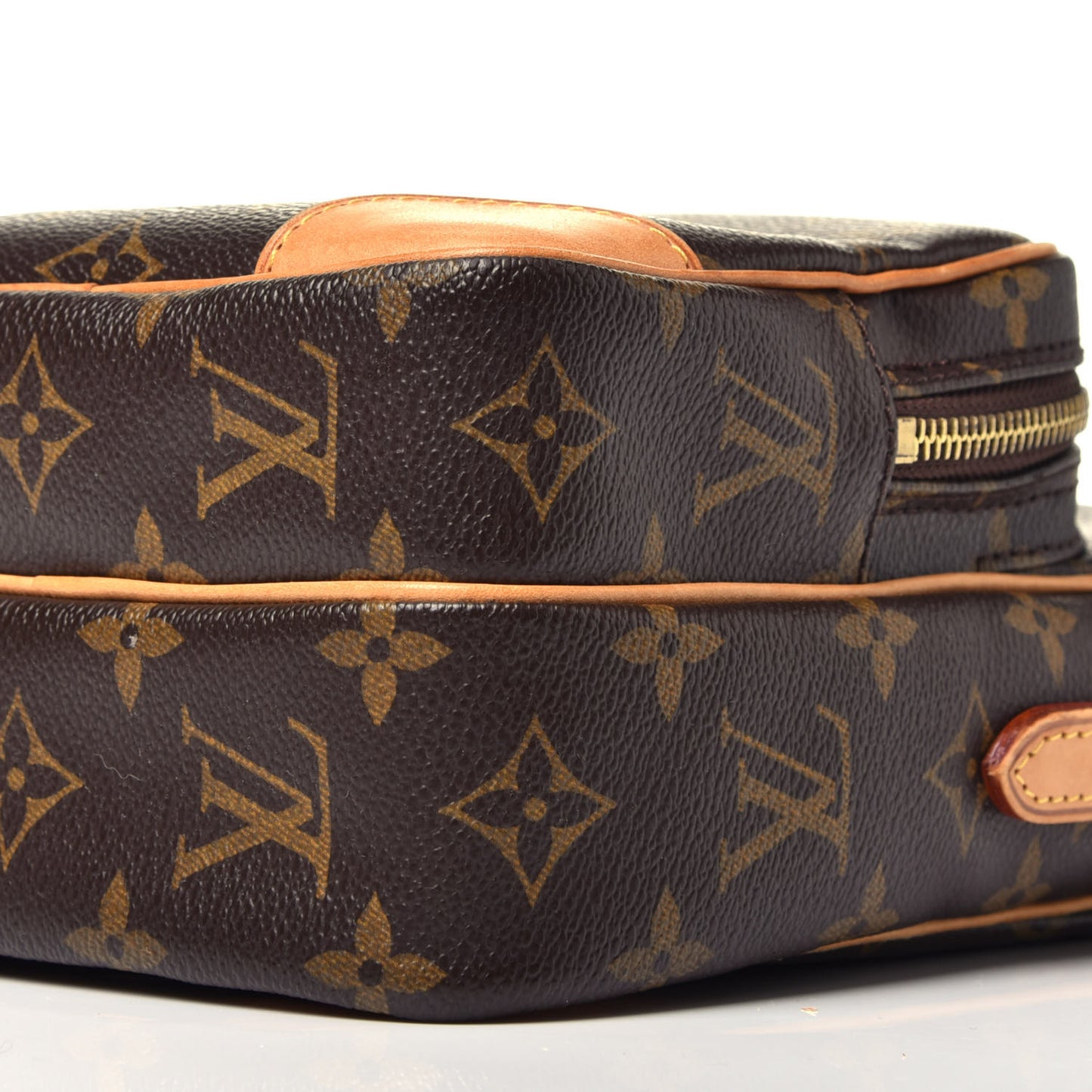 Monogram Amazone