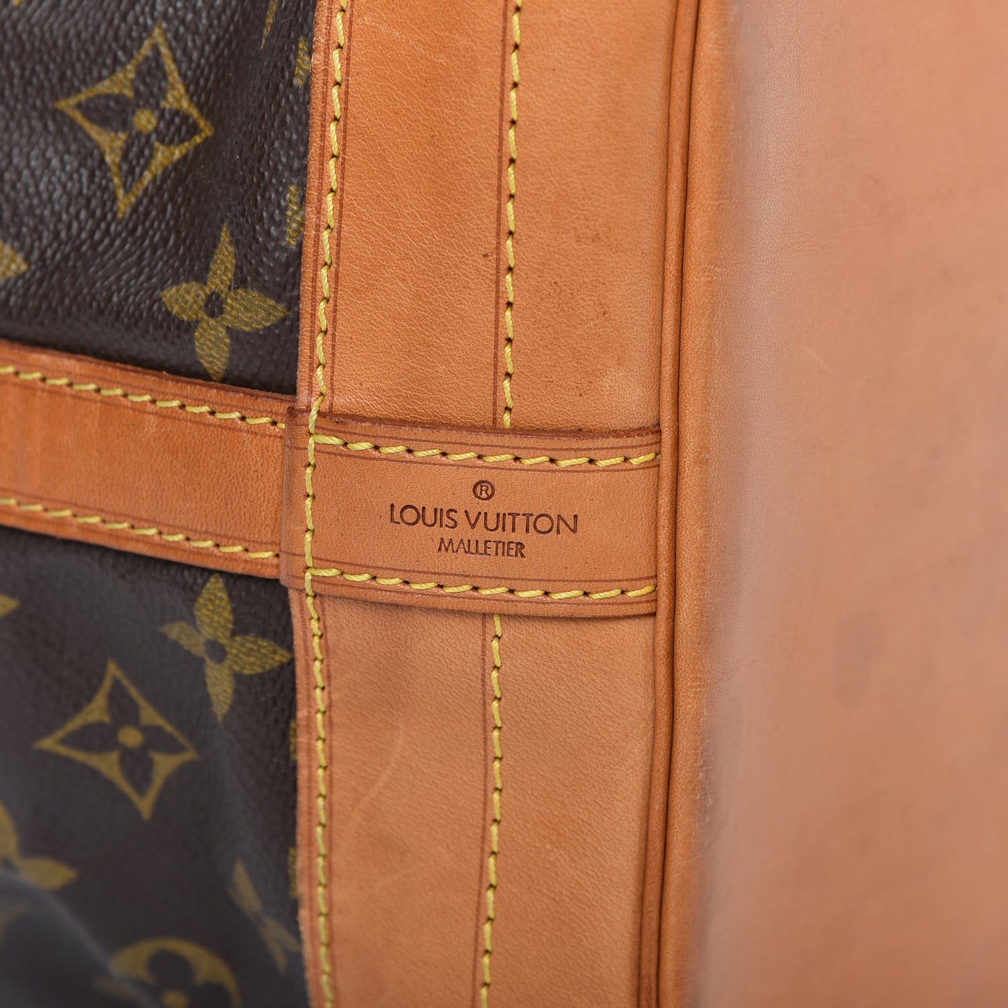 Monogram Noe