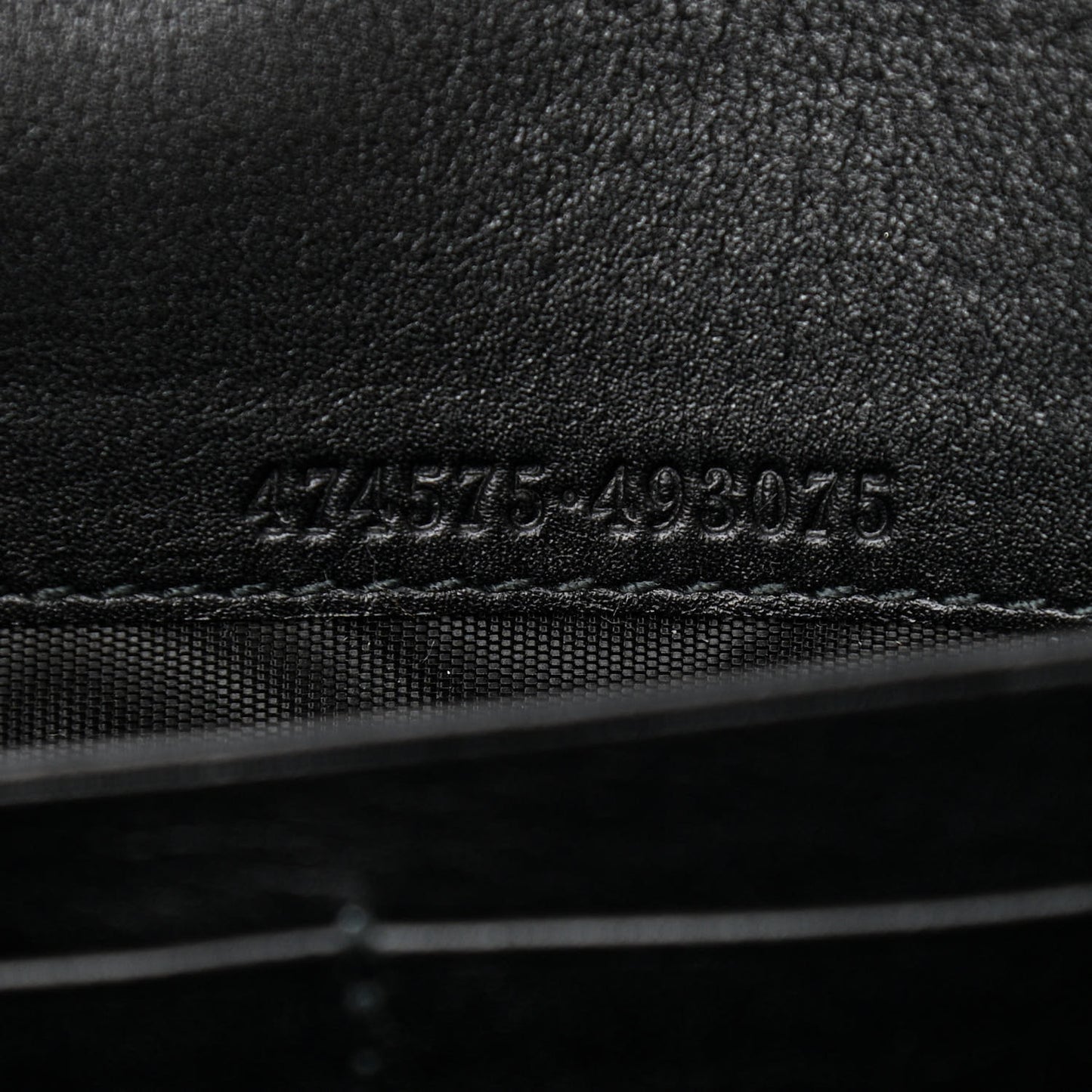 Calfskin Matelasse GG Marmont Chain Wallet Black
