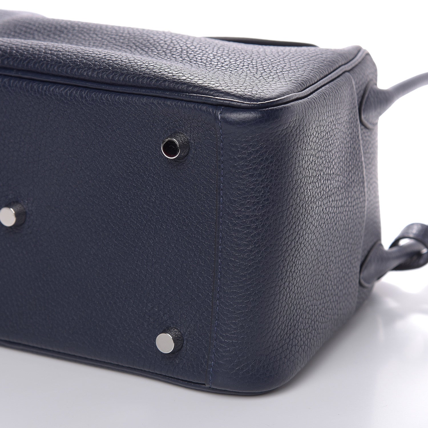 Hermes Taurillon Clemence Lindy 26 Bleu Nuit 8 of 12