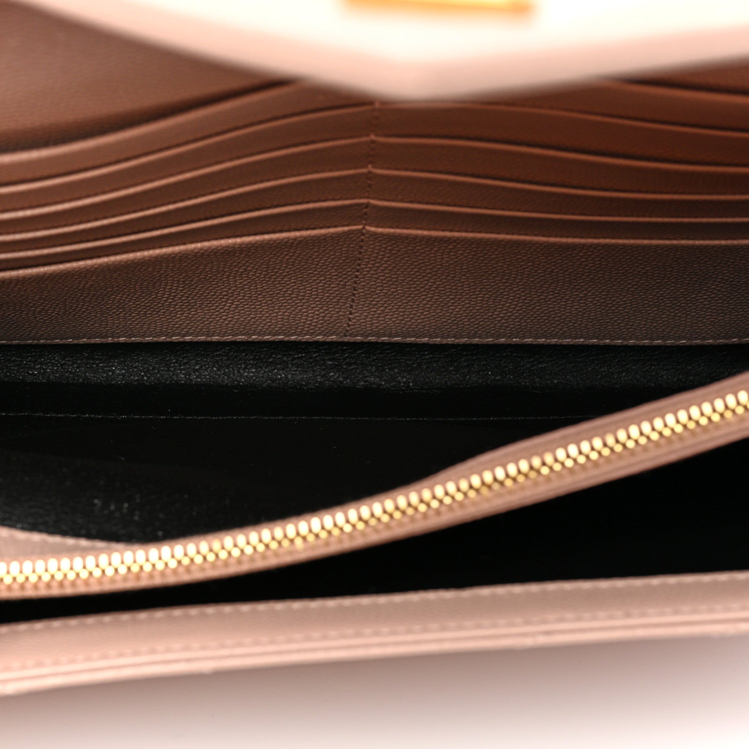 Saint Laurent Grain De Poudre Matelasse Chevron Monogram Chain Wallet Pale Pink 7 of 9