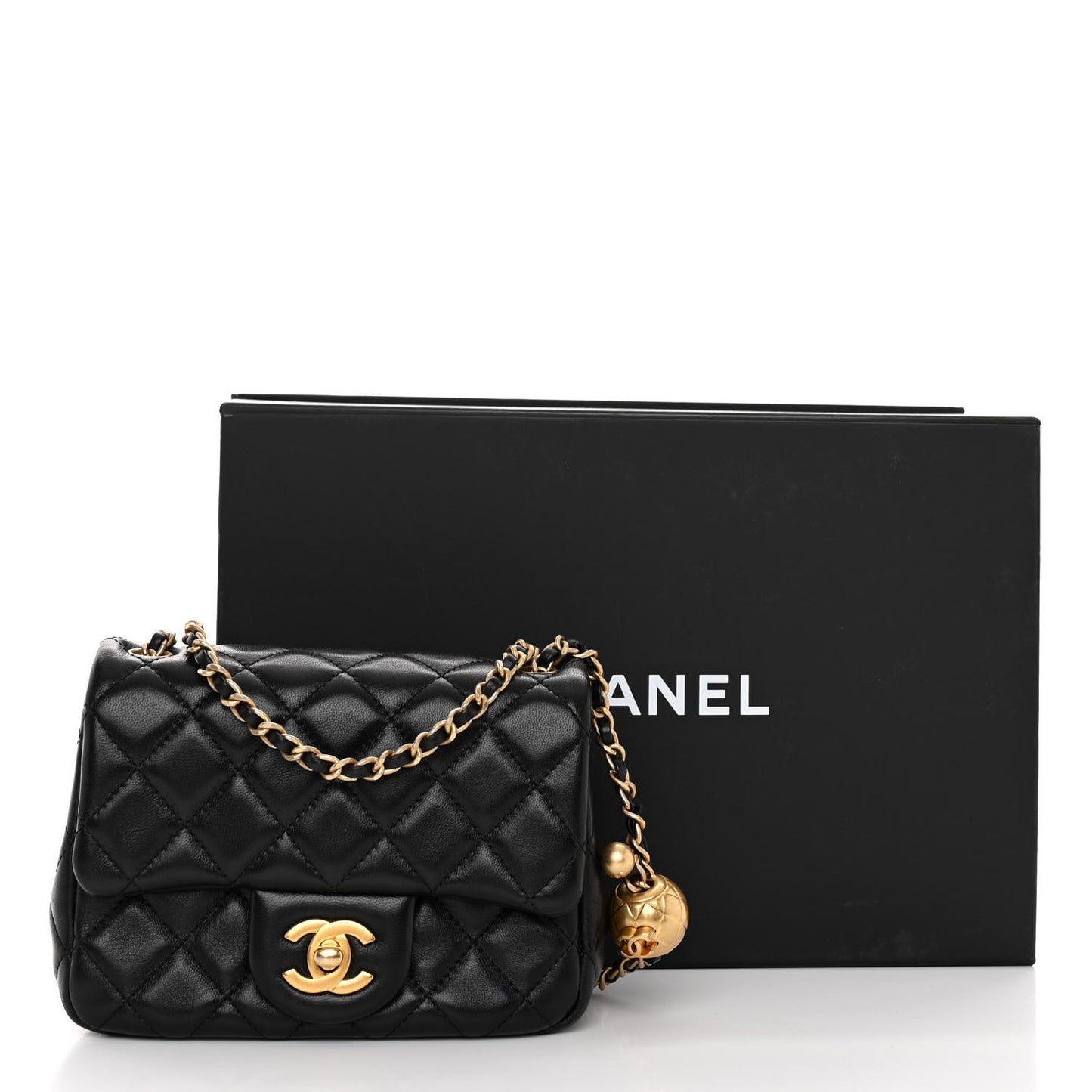 Lambskin Quilted Mini Pearl Crush Flap Black