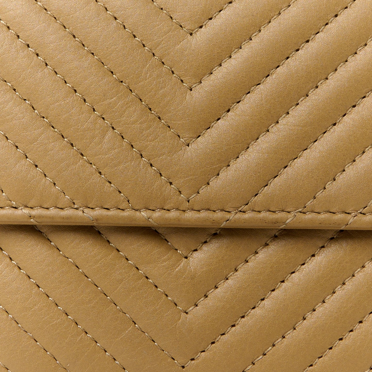 Aged Calfskin Chevron Quilted Flap Card Holder Beige
