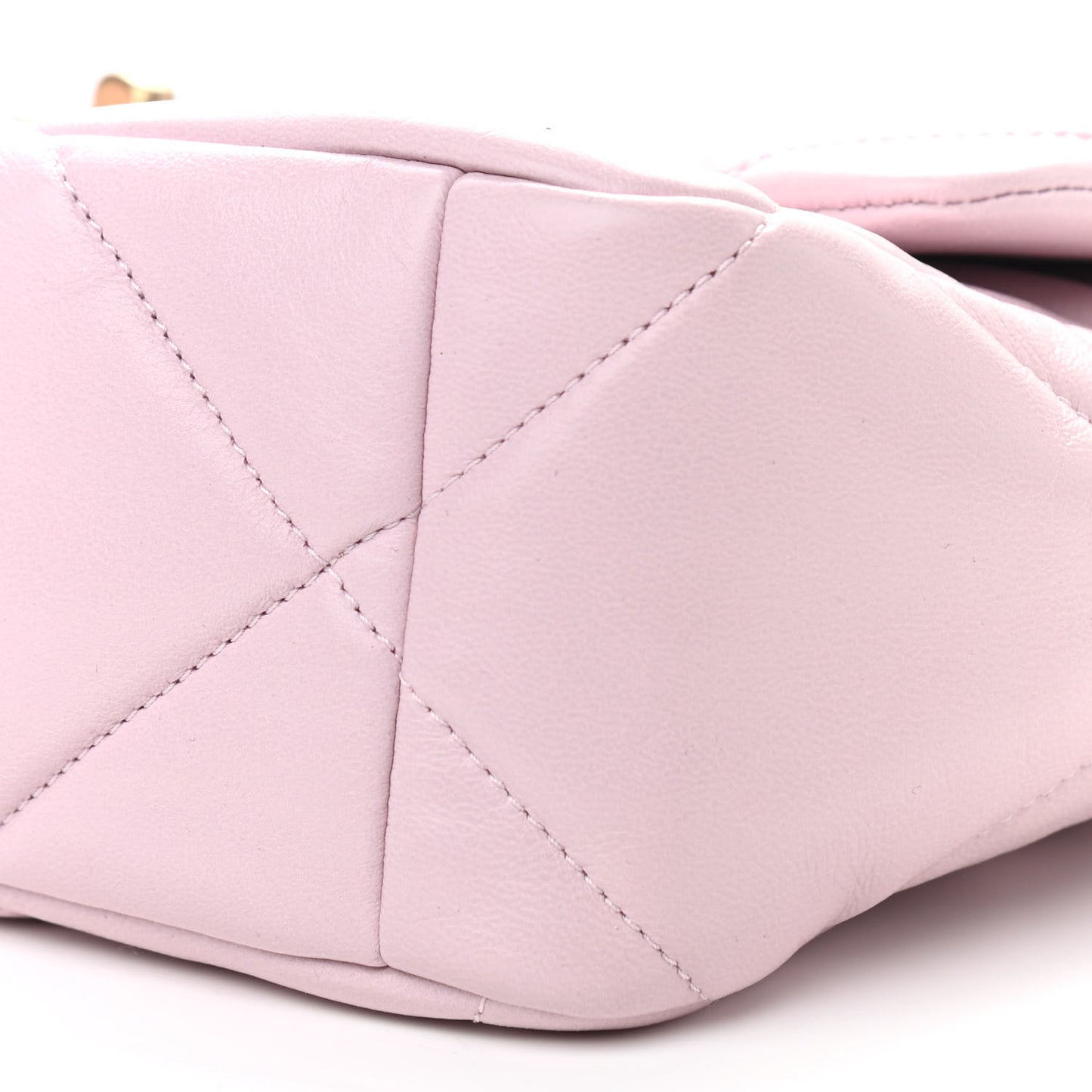 Lambskin Quilted Large Chanel 19 Flap Light Pink