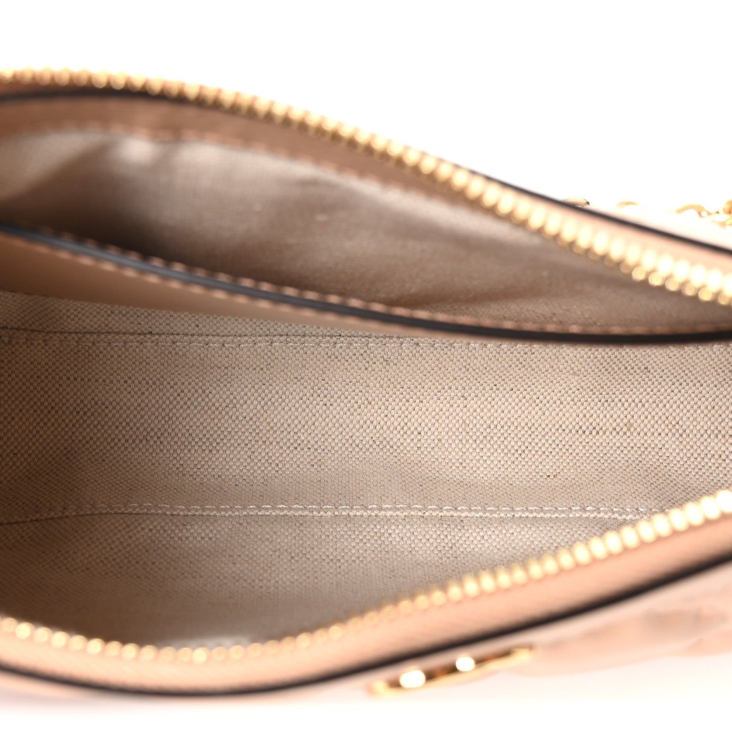 Gucci Calfskin GG Matelasse Chain Handbag Porcelain Rose 5 of 10