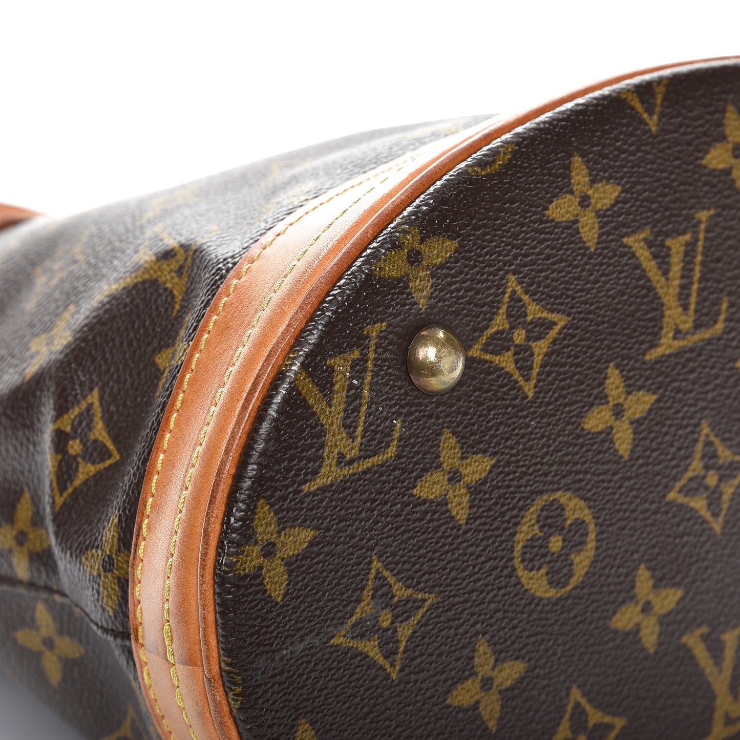 Monogram Petit Bucket 23