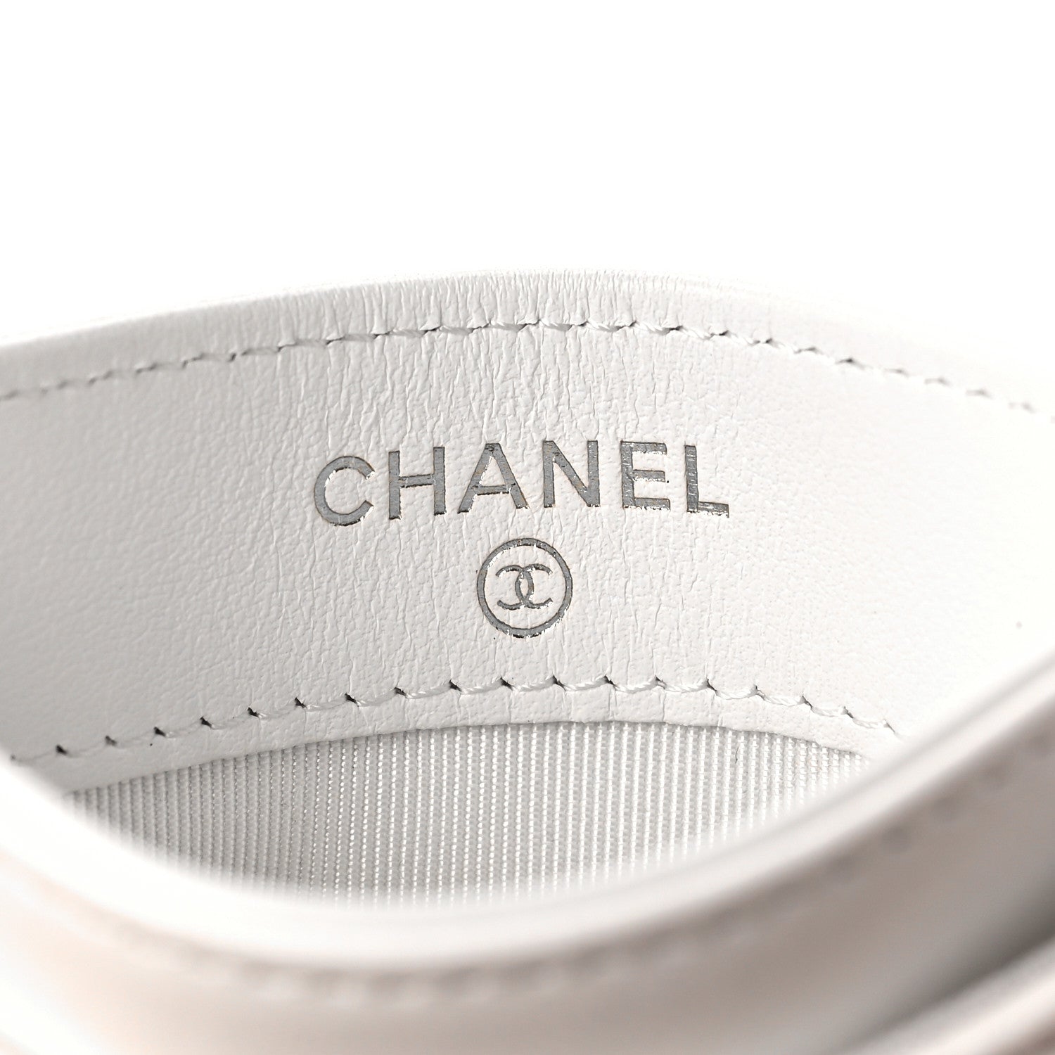 Chanel Lambskin Quilted Chanel 19 Card Holder White 5 of 11