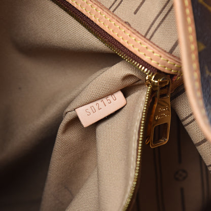 Louis Vuitton Monogram Delightful GM 8 of 16