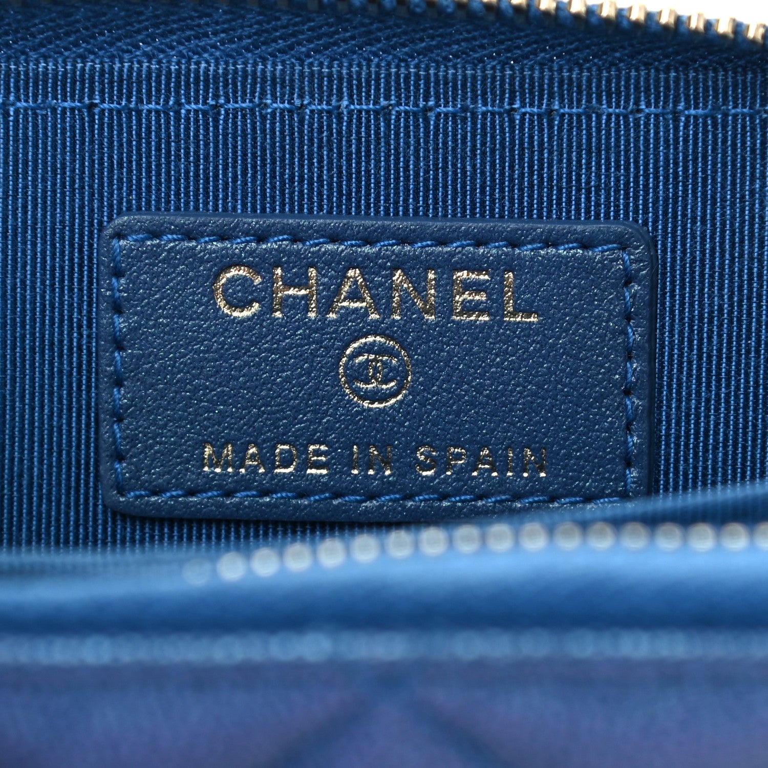Chanel Iridescent Caviar Quilted Zip Around Coin Purse Dark Blue 5 of 6