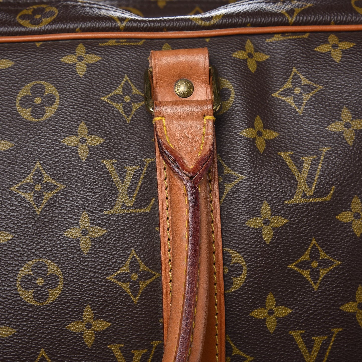 Monogram Sac Trois Poches