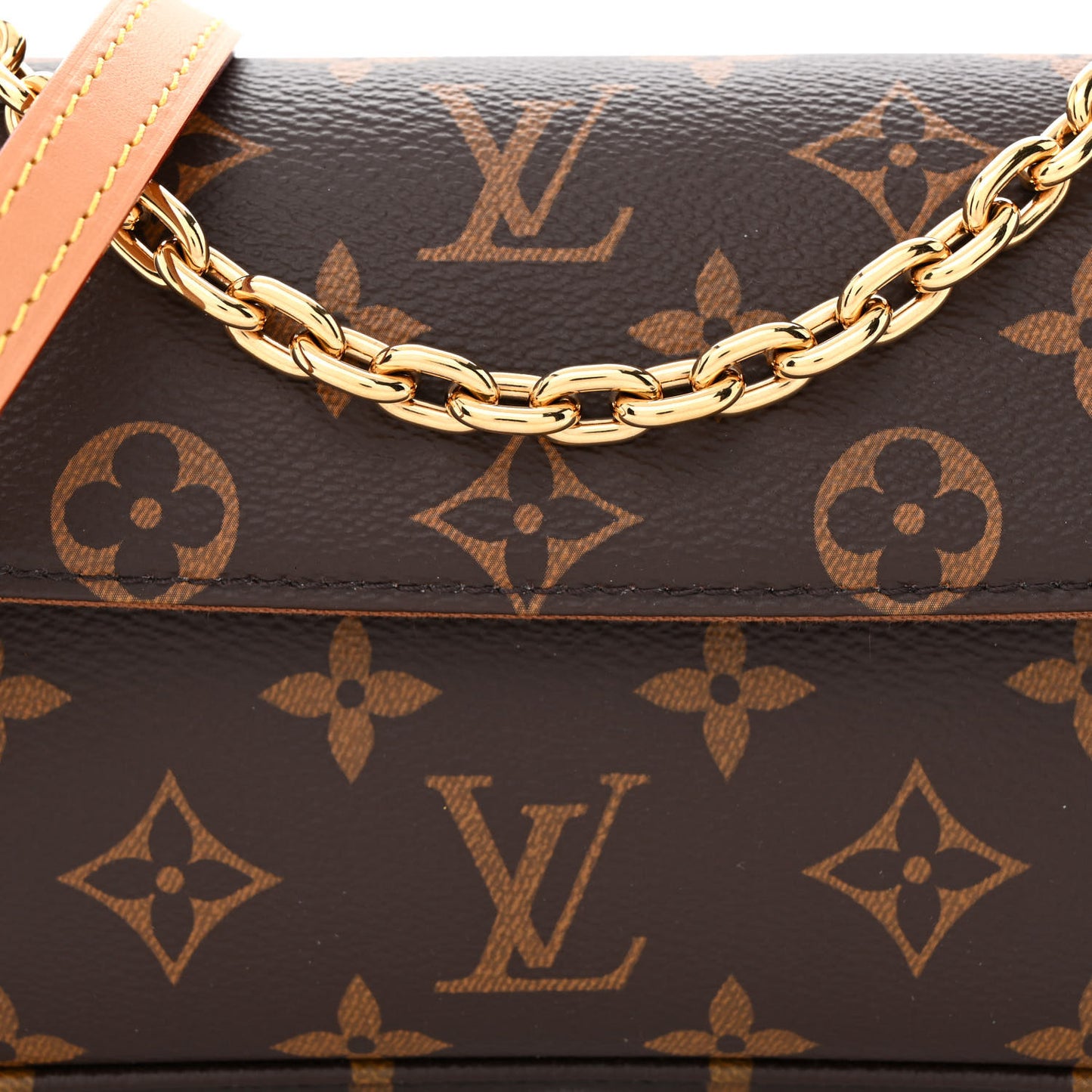 Monogram Ivy Wallet On Chain