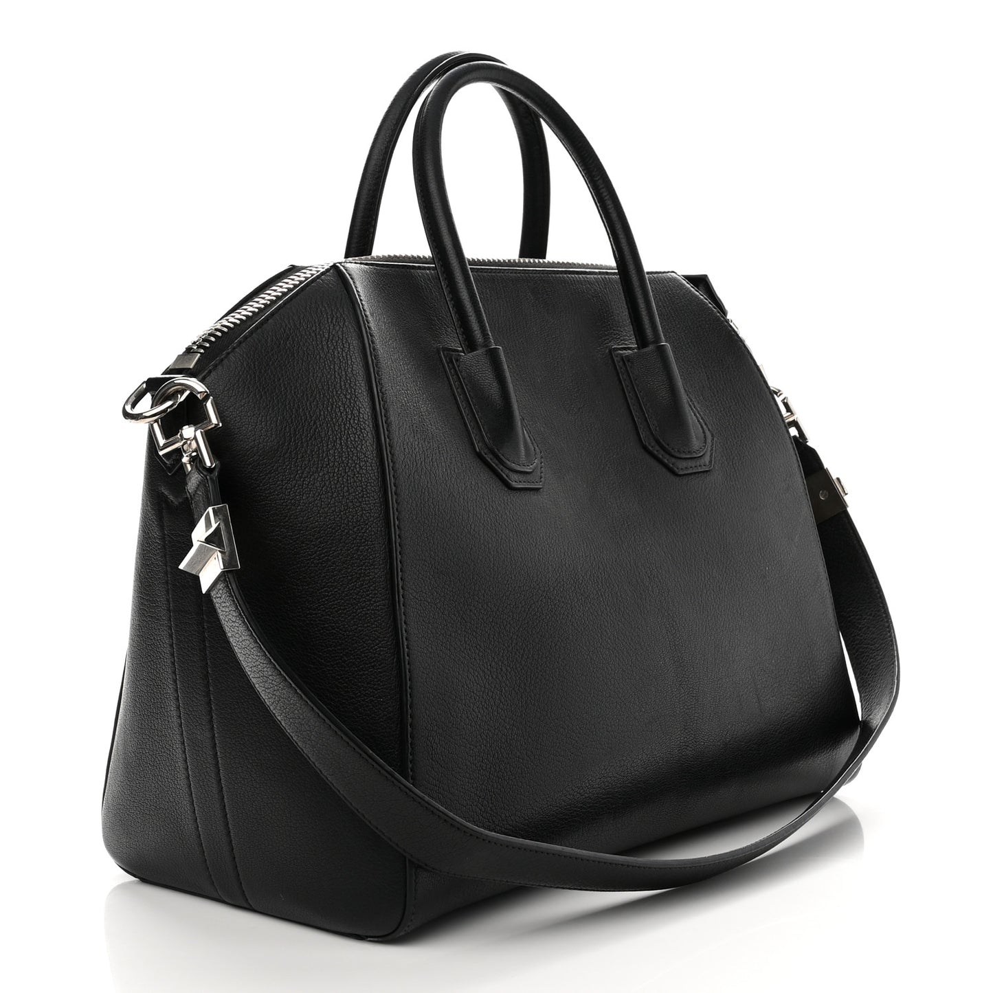 Sugar Goatskin Medium Antigona Black