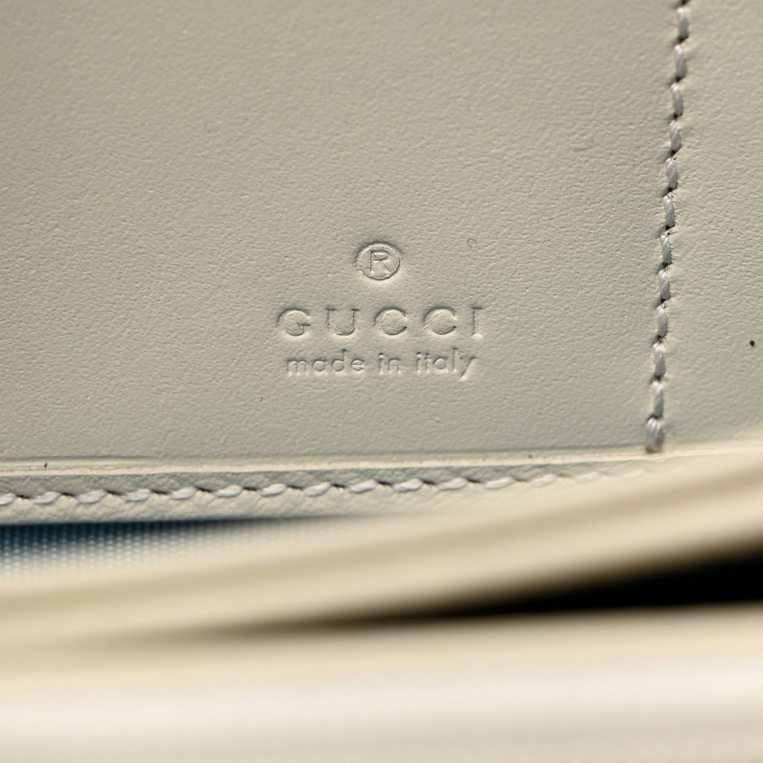 Gucci X SEGA Calfskin GUCCY Stars Zip Around Wallet Mystic White Gold 6 of 7