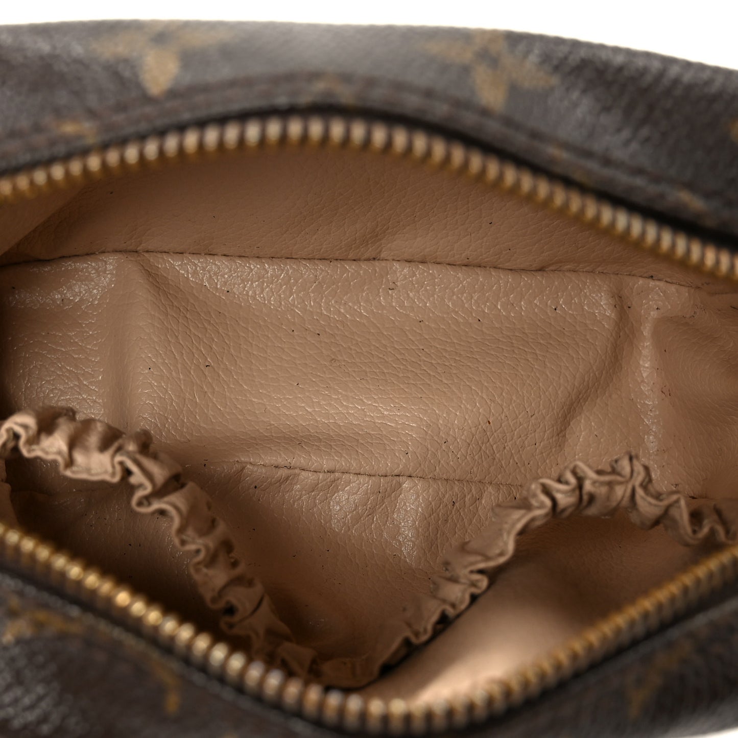 Monogram Trousse Toilette 19