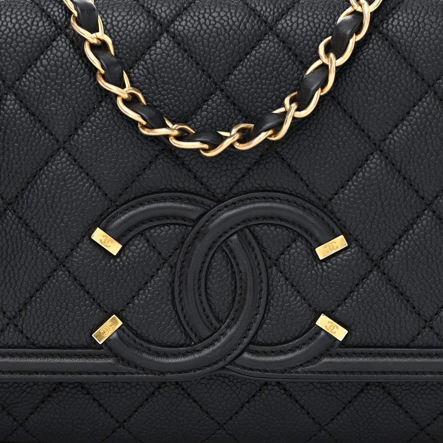Caviar Quilted Medium CC Filigree Flap Black