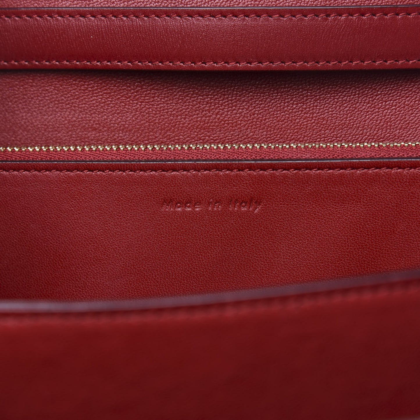 Box Calfskin Medium Classic Box Flap Bag Red
