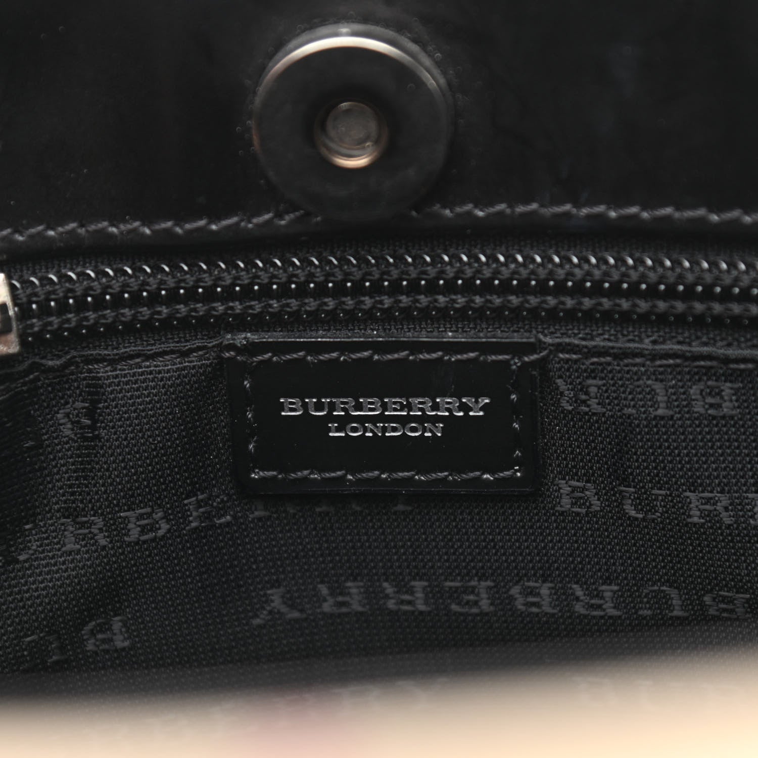 Burberry House Check Medium Tote 6 of 11
