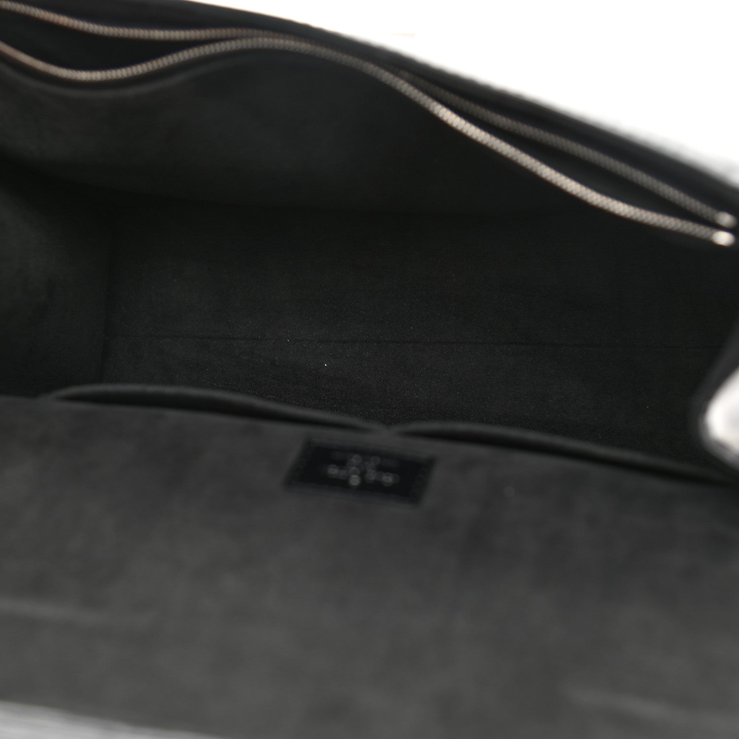 Louis Vuitton Epi Cluny MM Black 5 of 10