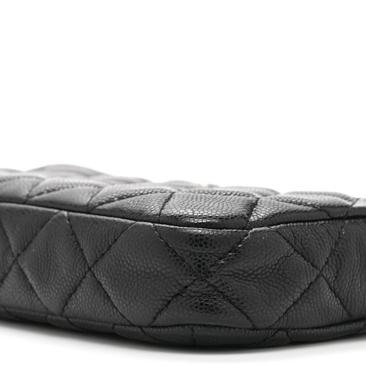 Caviar Quilted Small Clutch With Chain Black
