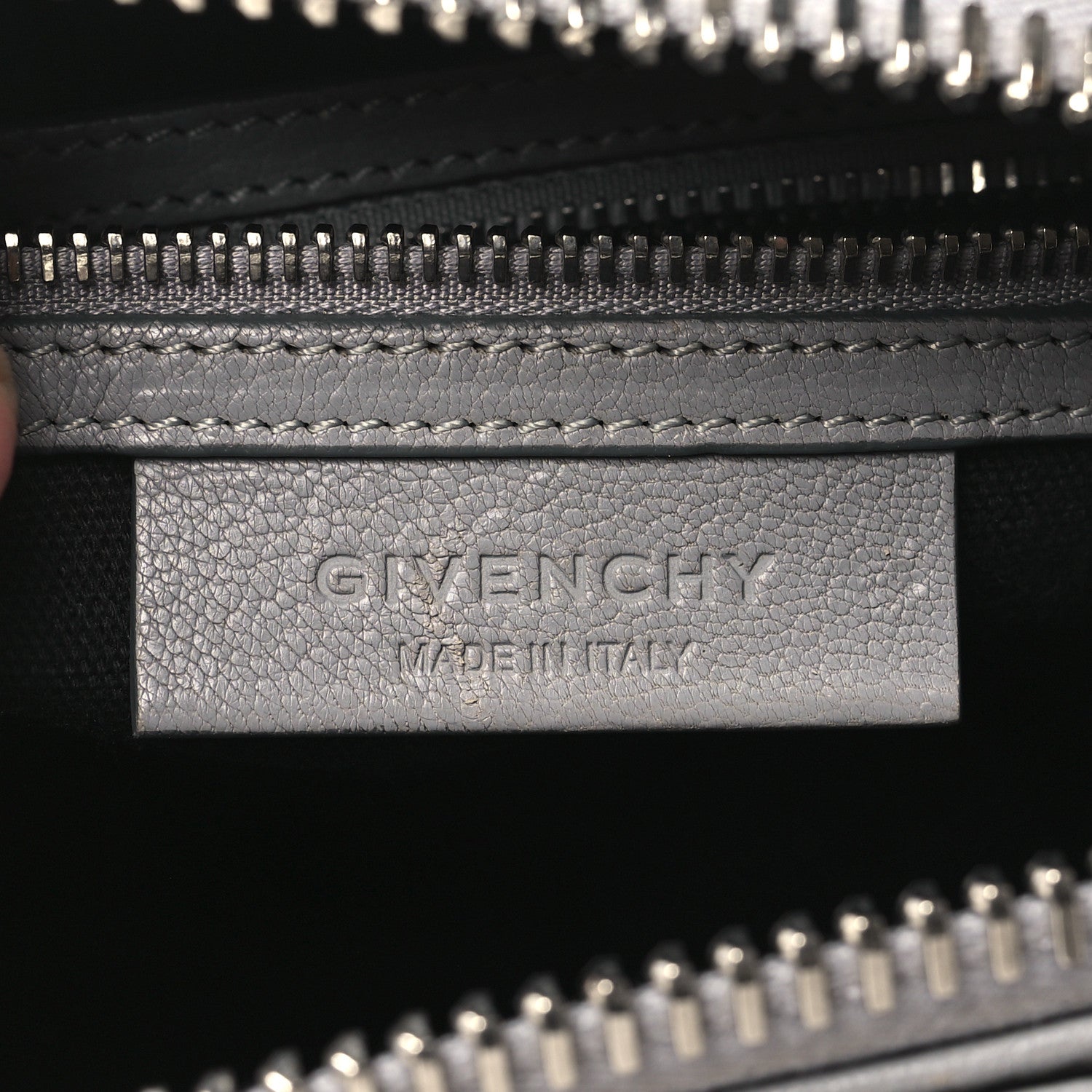 Givenchy Sugar Goatskin Mini Antigona Pearl Grey 6 of 13