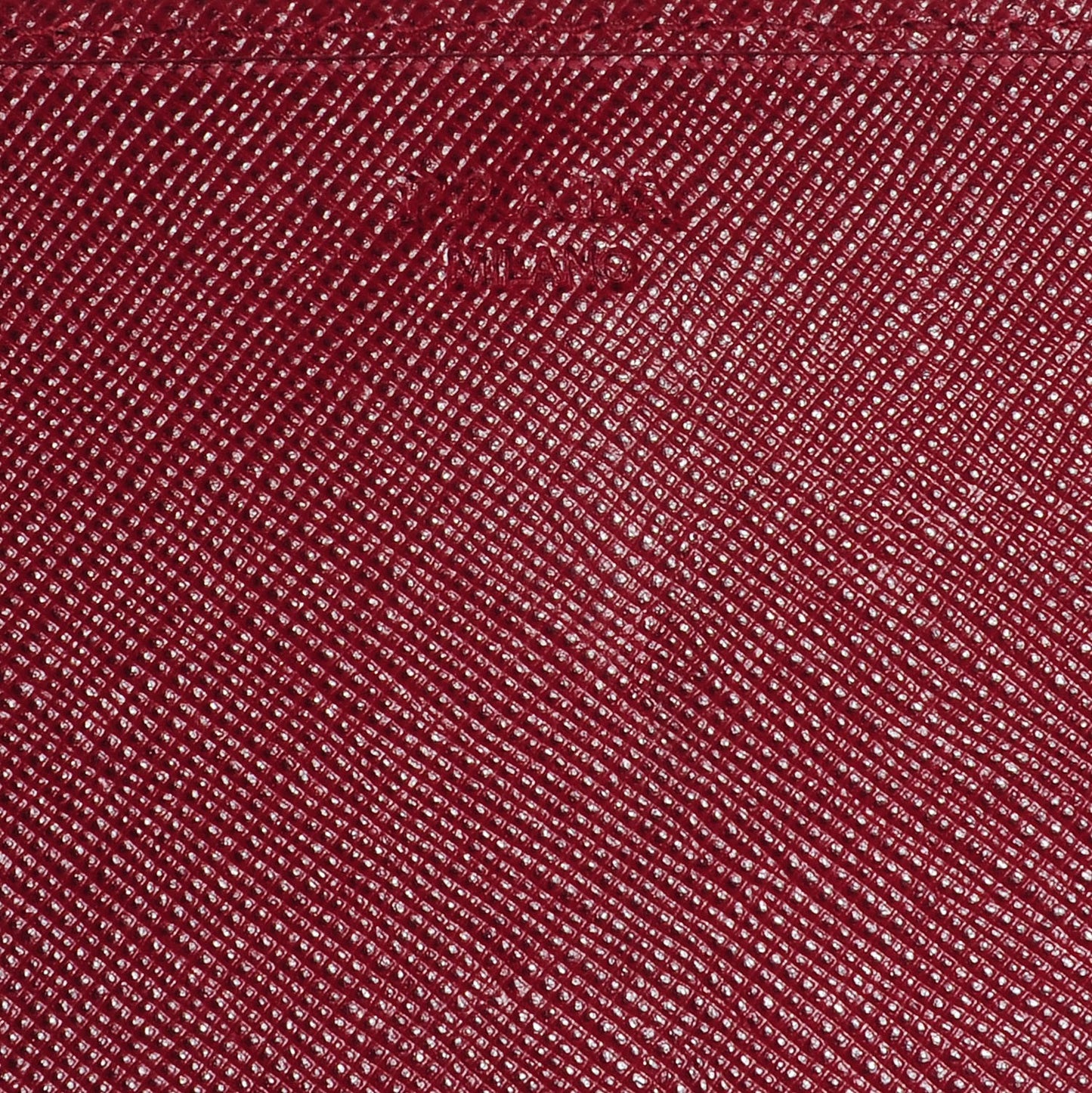 Saffiano Metal Oro Chain Wallet Cherry