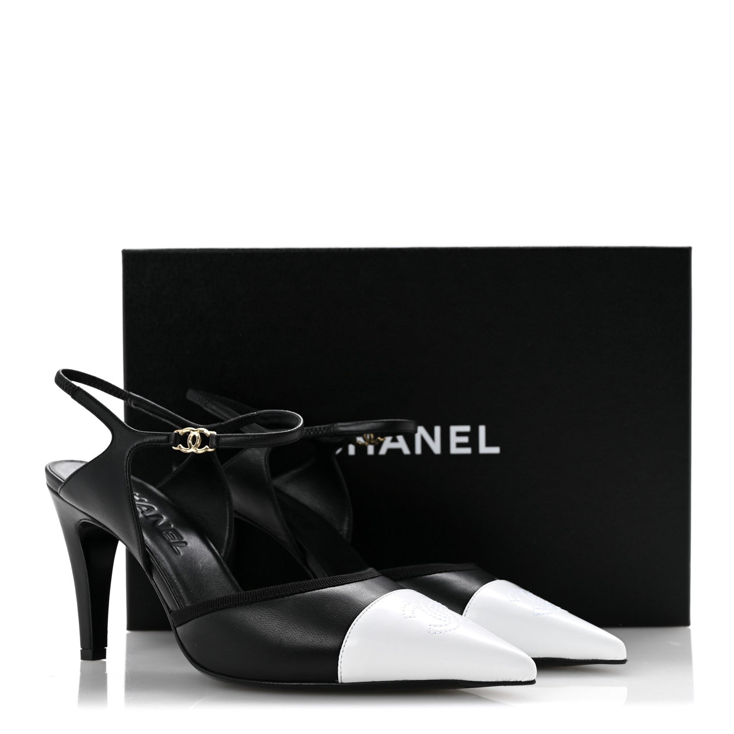 Chanel Lambskin Pointed Cap Toe CC Slingback Pumps 38 Black White 10 of 10