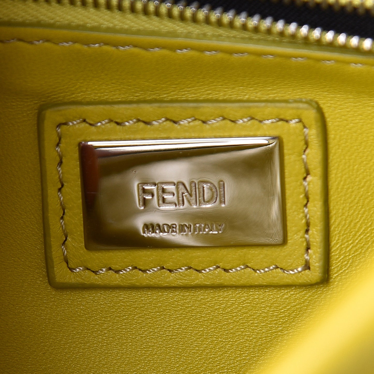 Nappa Mini Peekaboo Iconic Satchel Lime