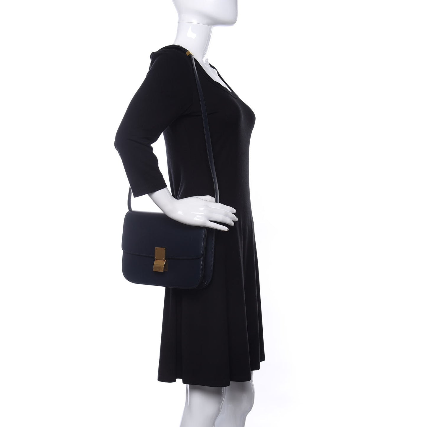 Box Calfskin Medium Classic Box Flap Bag Navy