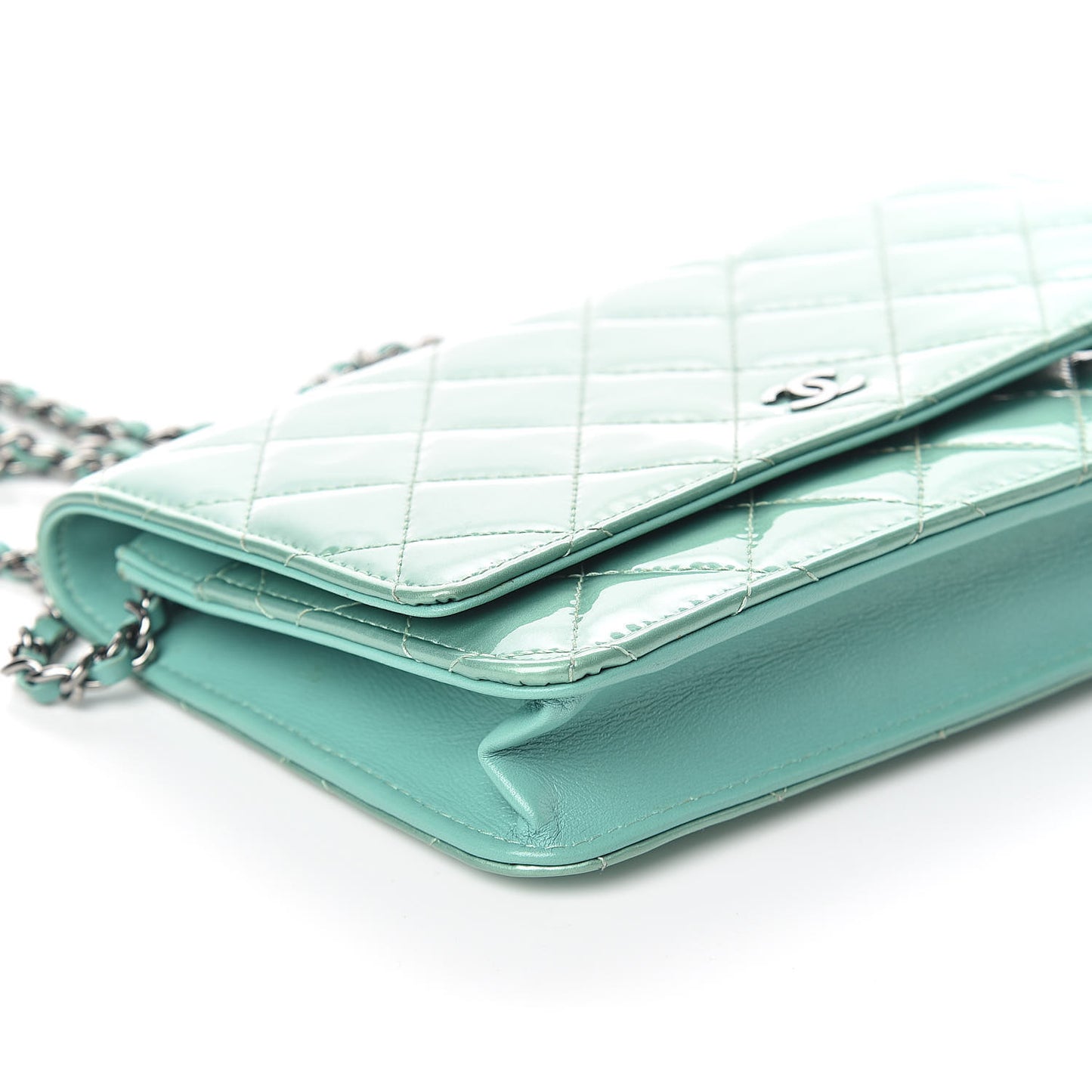 Patent Quilted Wallet On Chain WOC Green