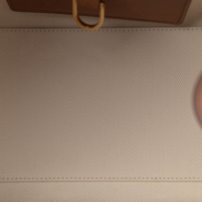 The Row Polished Saddle Calfskin Soft Margaux 10 Bag Cuir 5 of 12