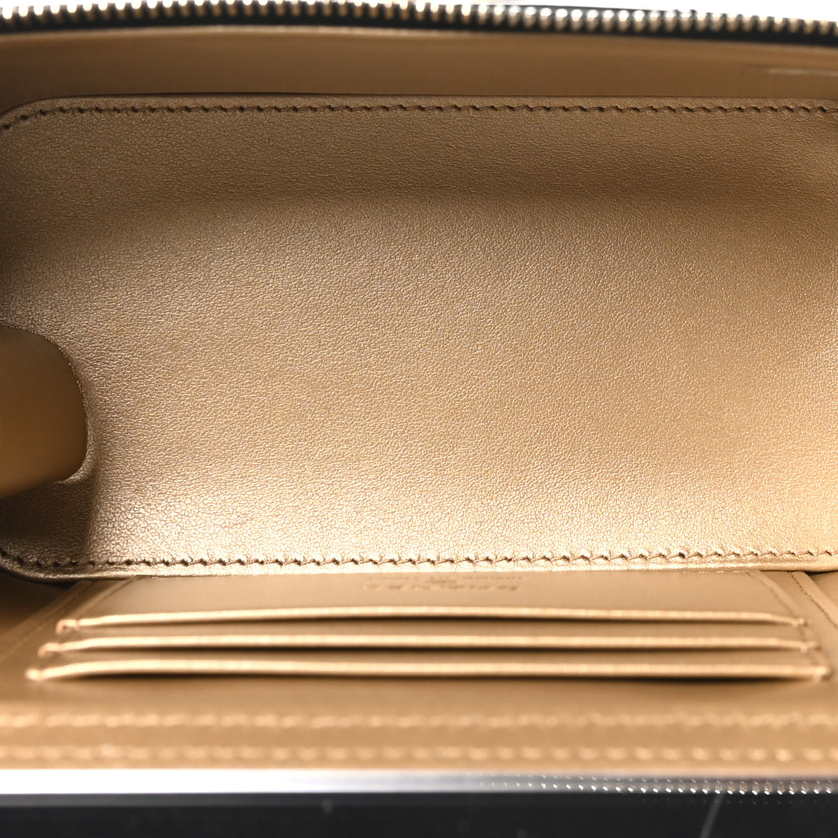 Calfskin Quilted Perfect Fit Vanity Case With Chain Black