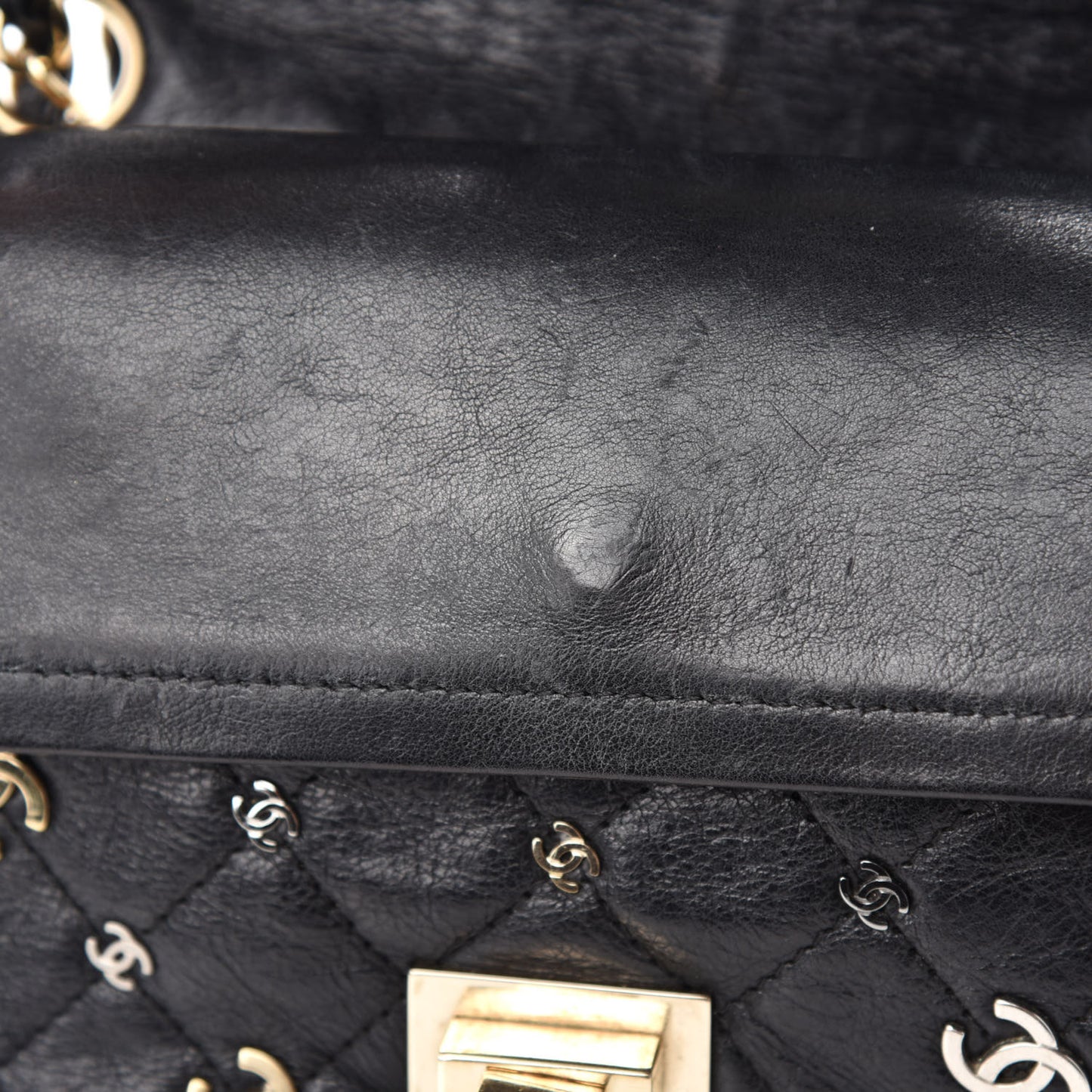 Calfskin CC Punk 2.55 Reissue 224 Flap Black