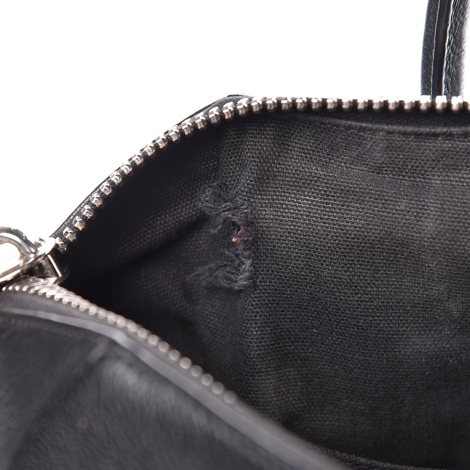 Givenchy Sugar Goatskin Medium Antigona Black 24 of 25