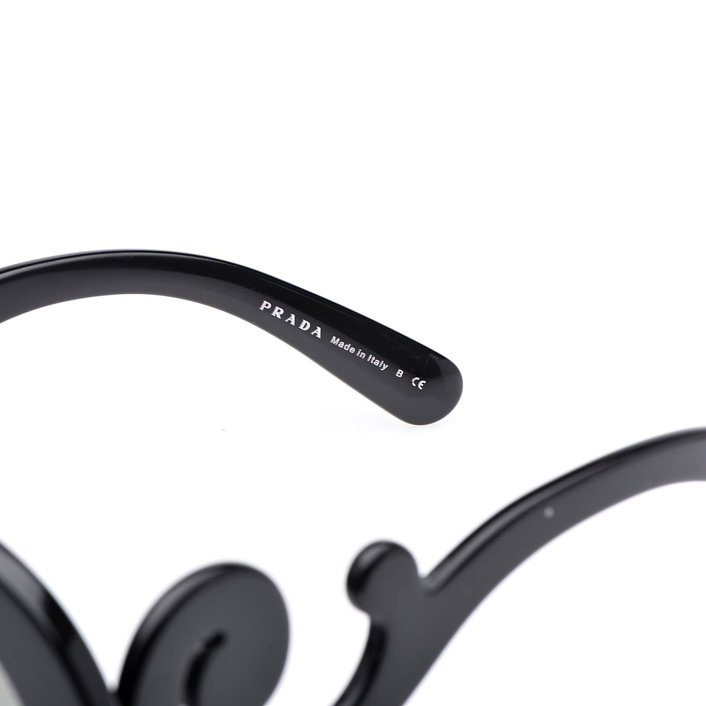 Baroque Sunglasses SPR 27N Black