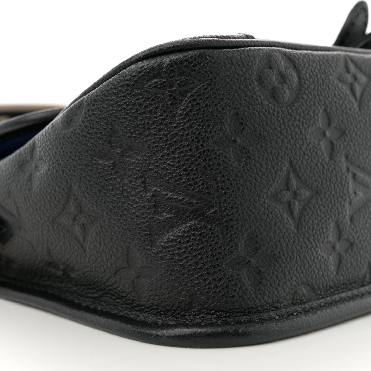 Empreinte Monogram Giant Diane Black
