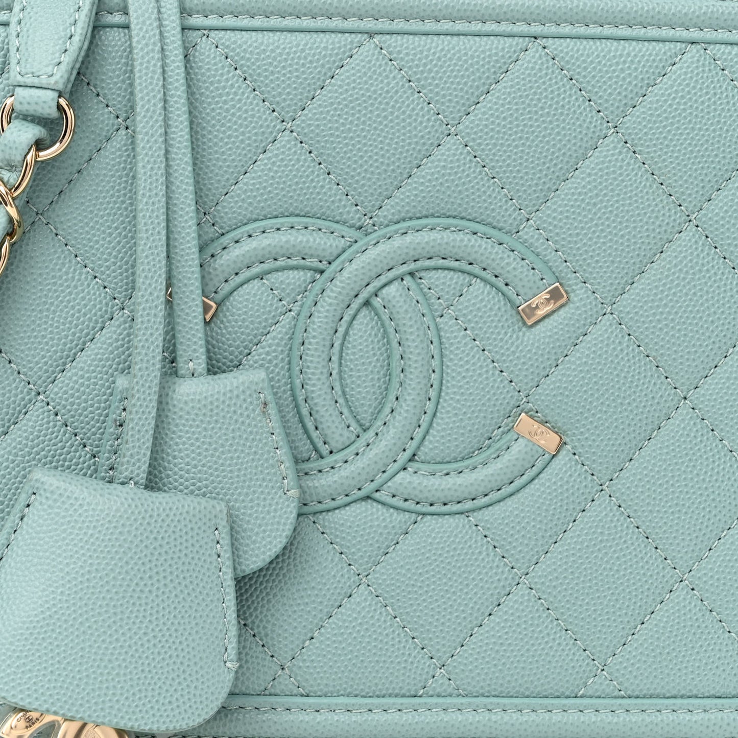 Caviar Quilted Medium CC Filigree Vanity Case Light Blue