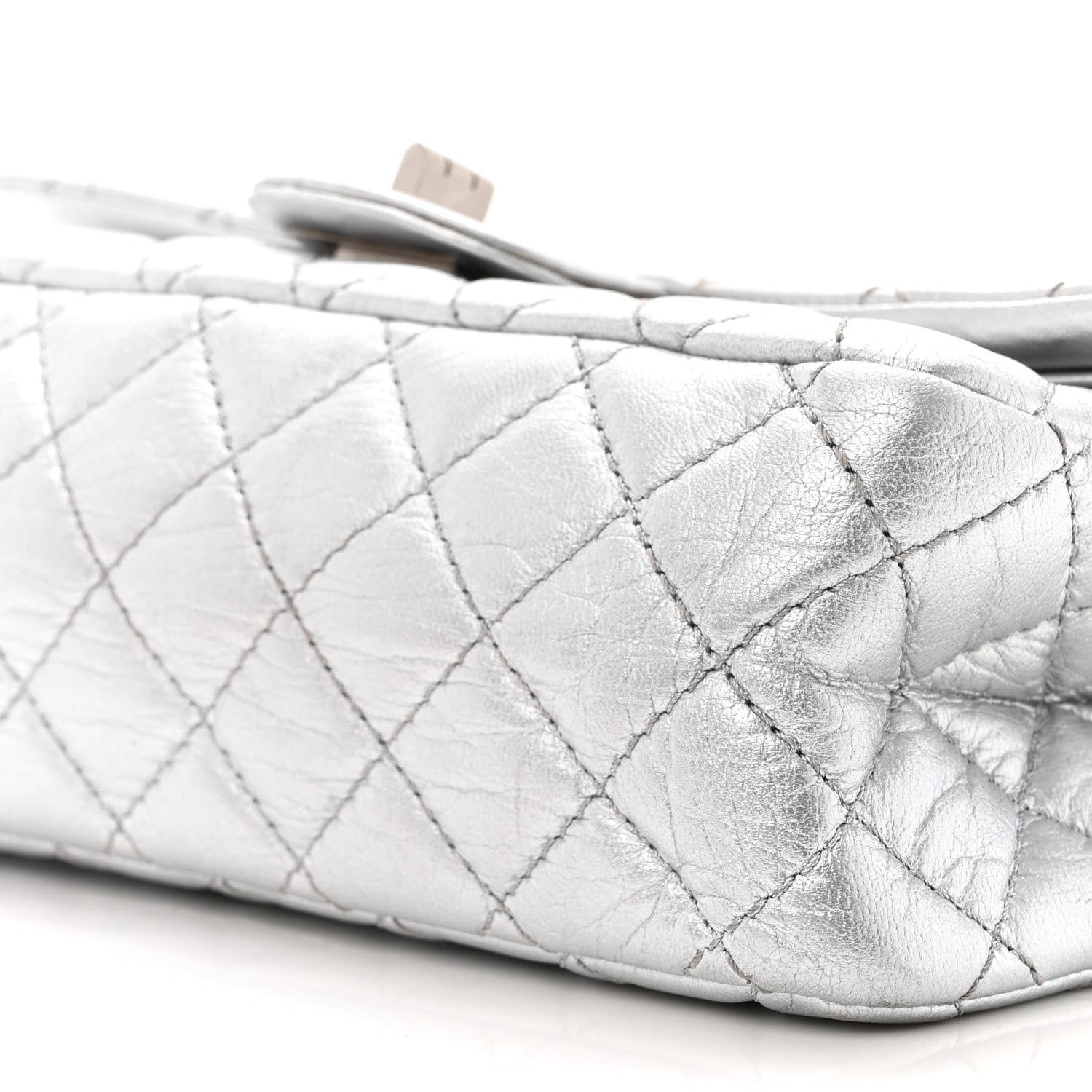 Chanel Metallic Lambskin Quilted 2.55 Reissue 226 Flap Silver 10 of 12