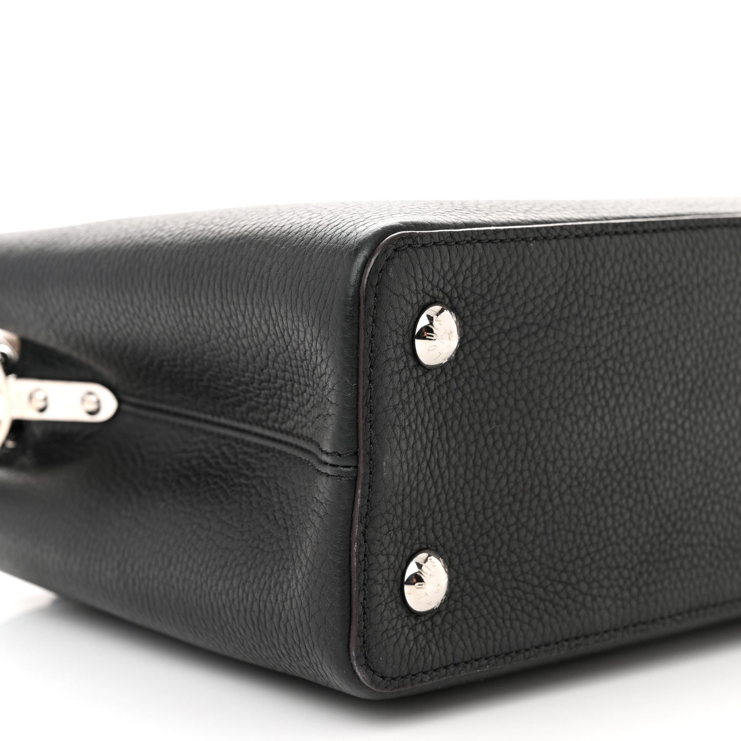 Taurillon Snakeskin Capucines PM Black