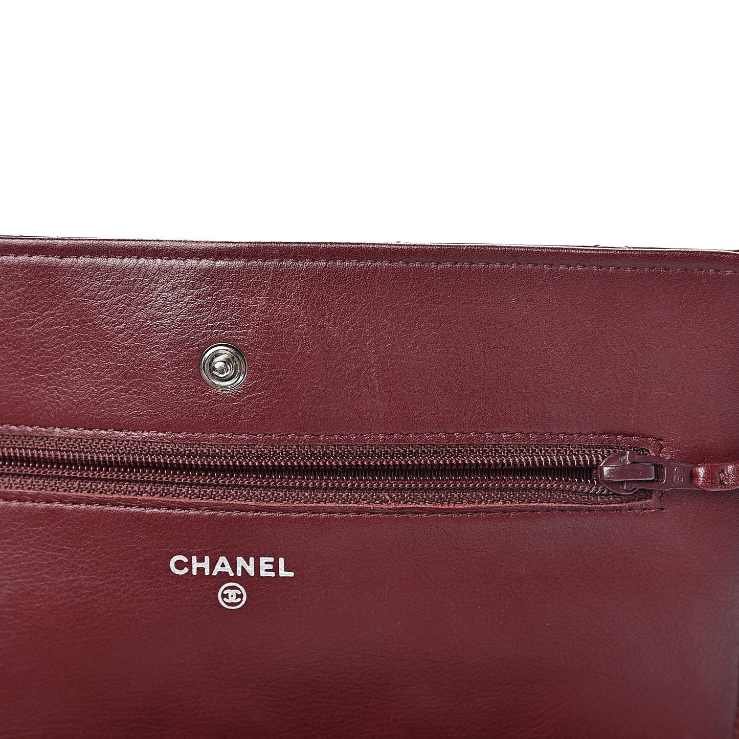 Patent Quilted Wallet On Chain WOC Burgundy