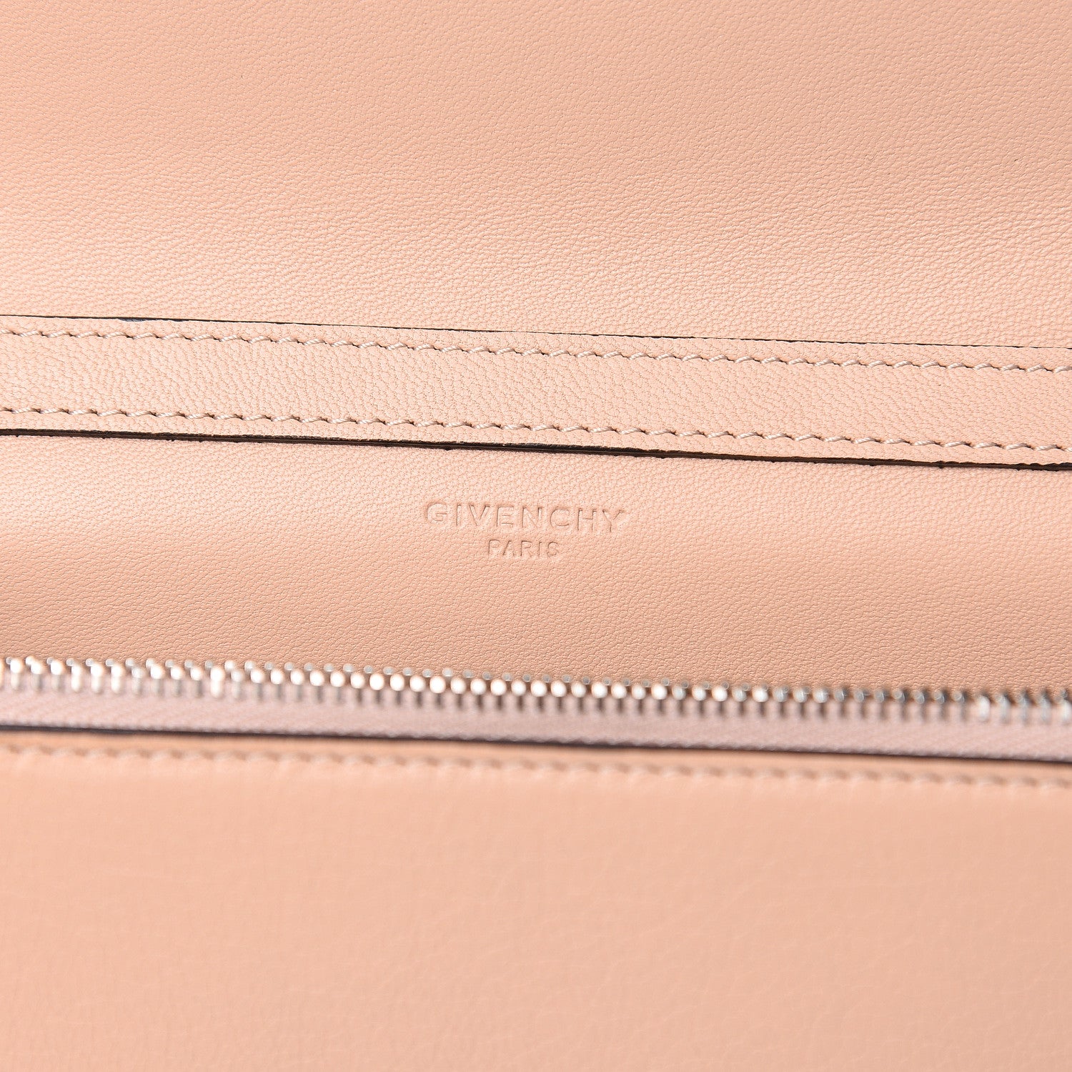 Givenchy Sugar Goatskin Pandora Chain Wallet Powder 6 of 9
