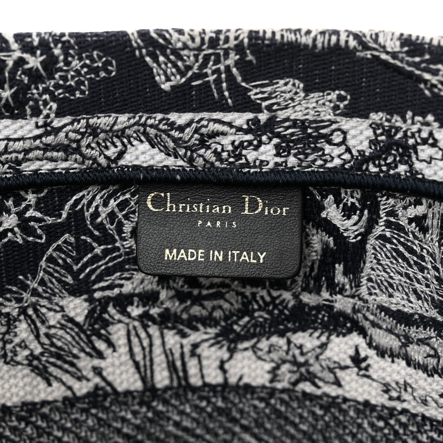 Canvas Embroidered Medium Dioriviera Toile De Jouy Book Tote White