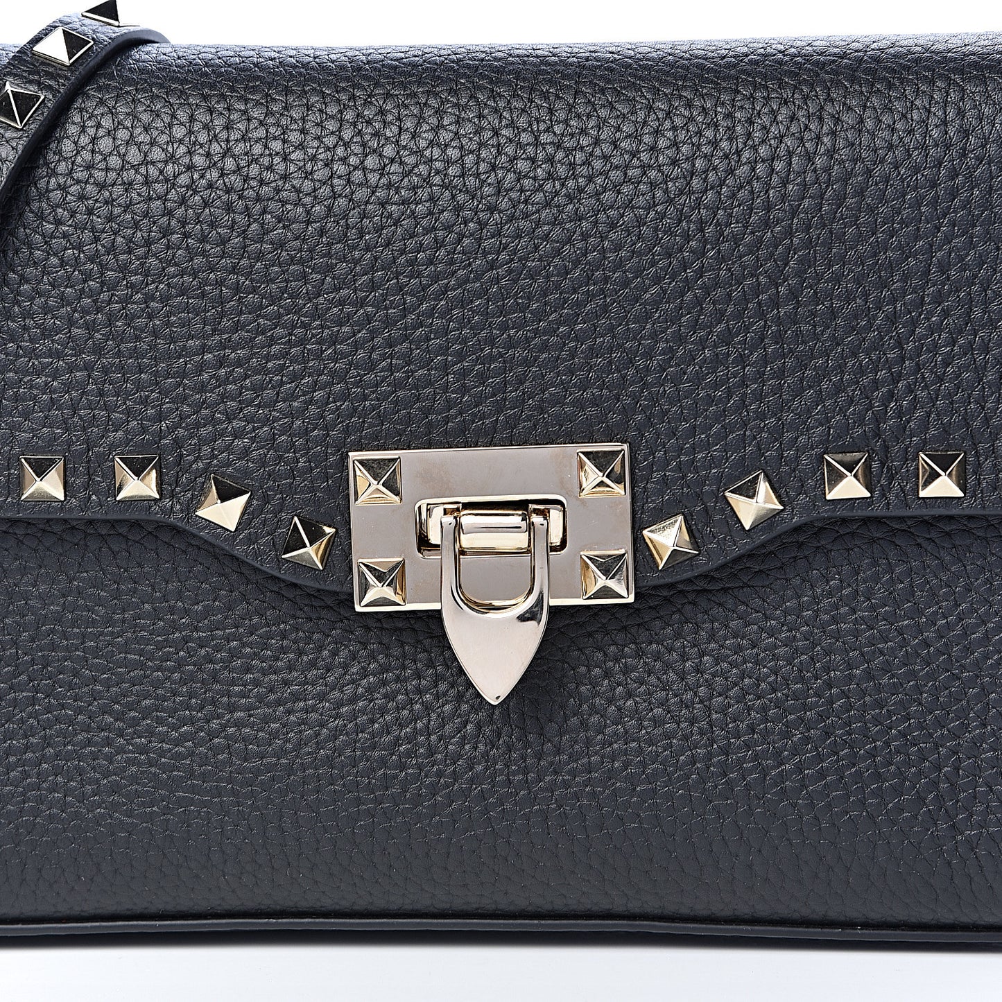 Pebbled Calfskin Medium Rockstud Flip Lock Crossbody Bag Black