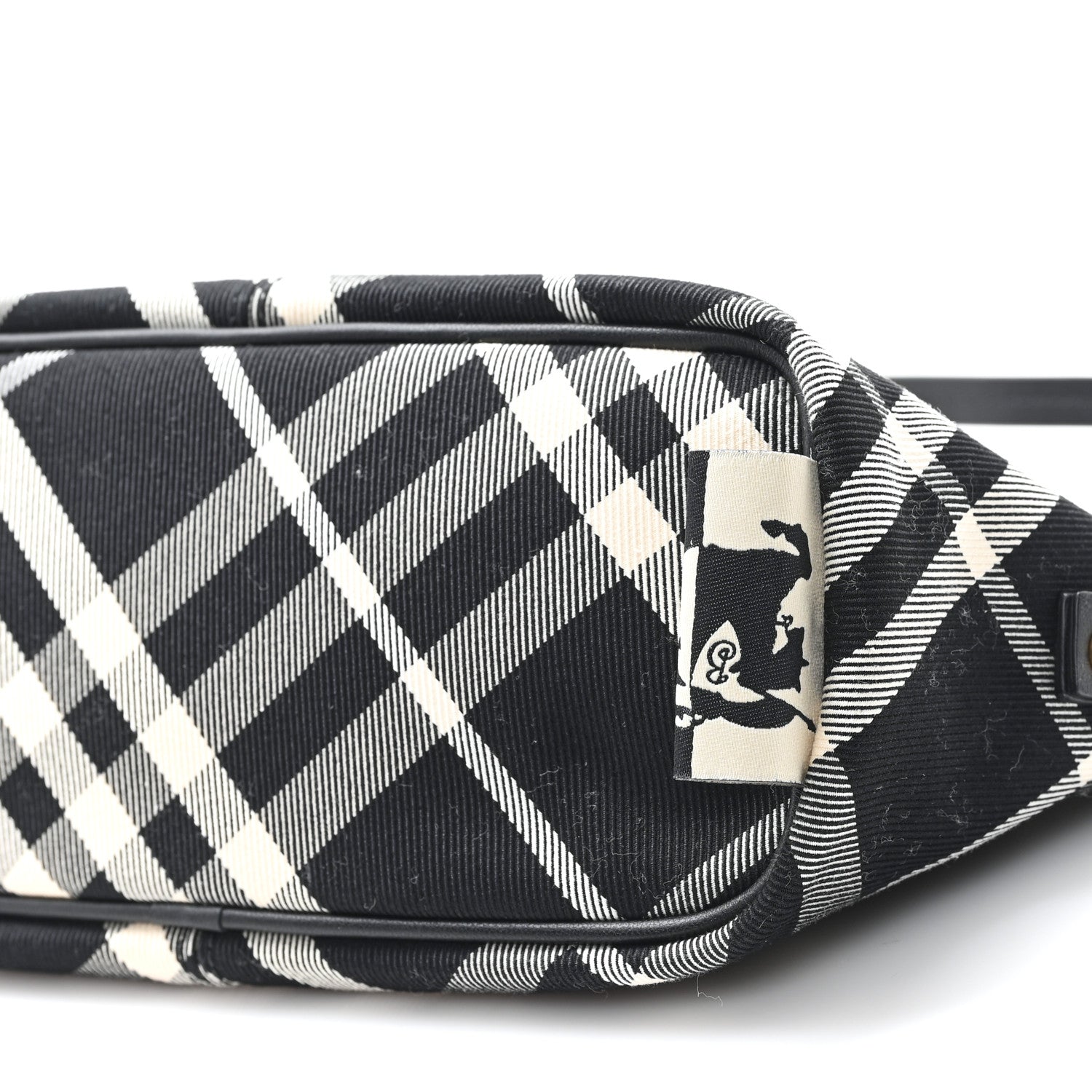 Burberry Essential Check Simple Zip Baguette Black Calico 10 of 10