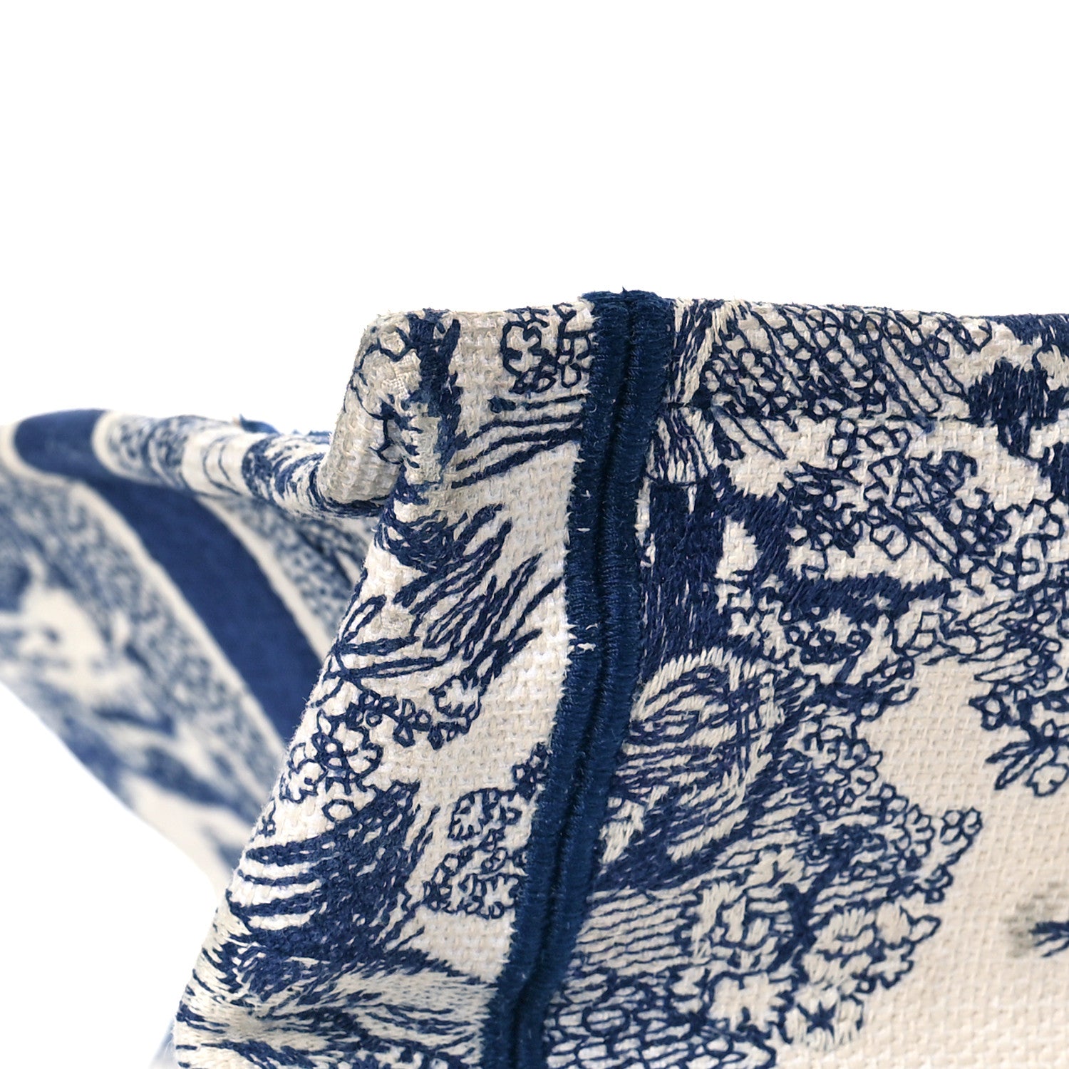 Christian Dior Canvas Embroidered Medium Dioriviera Toile De Jouy Book Tote Blue 8 of 9