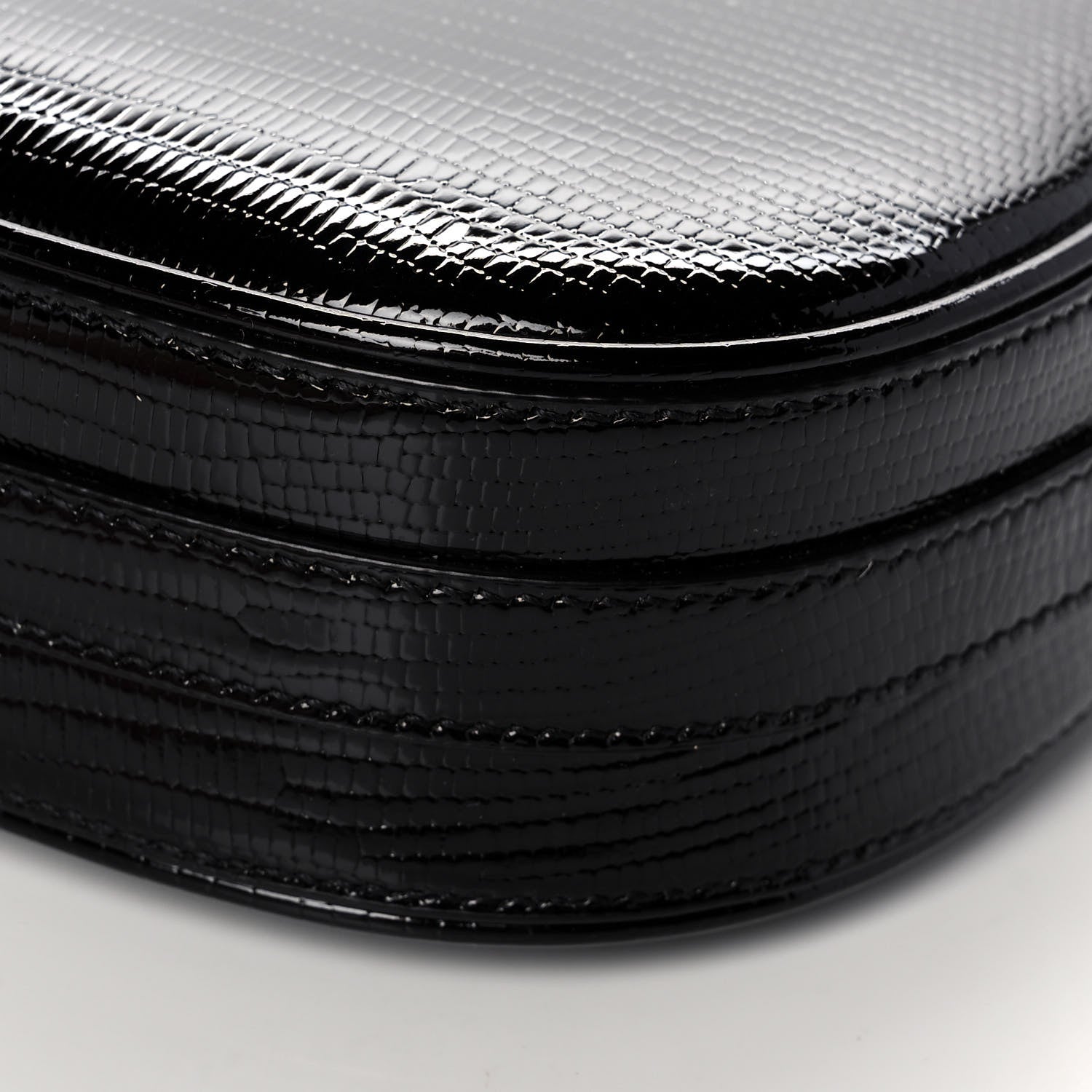 Saint Laurent Calfskin Lizard Embossed Le 61 Camera Bag Black 8 of 10