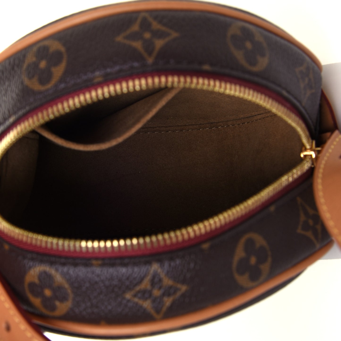 Monogram Boite Chapeau Souple PM