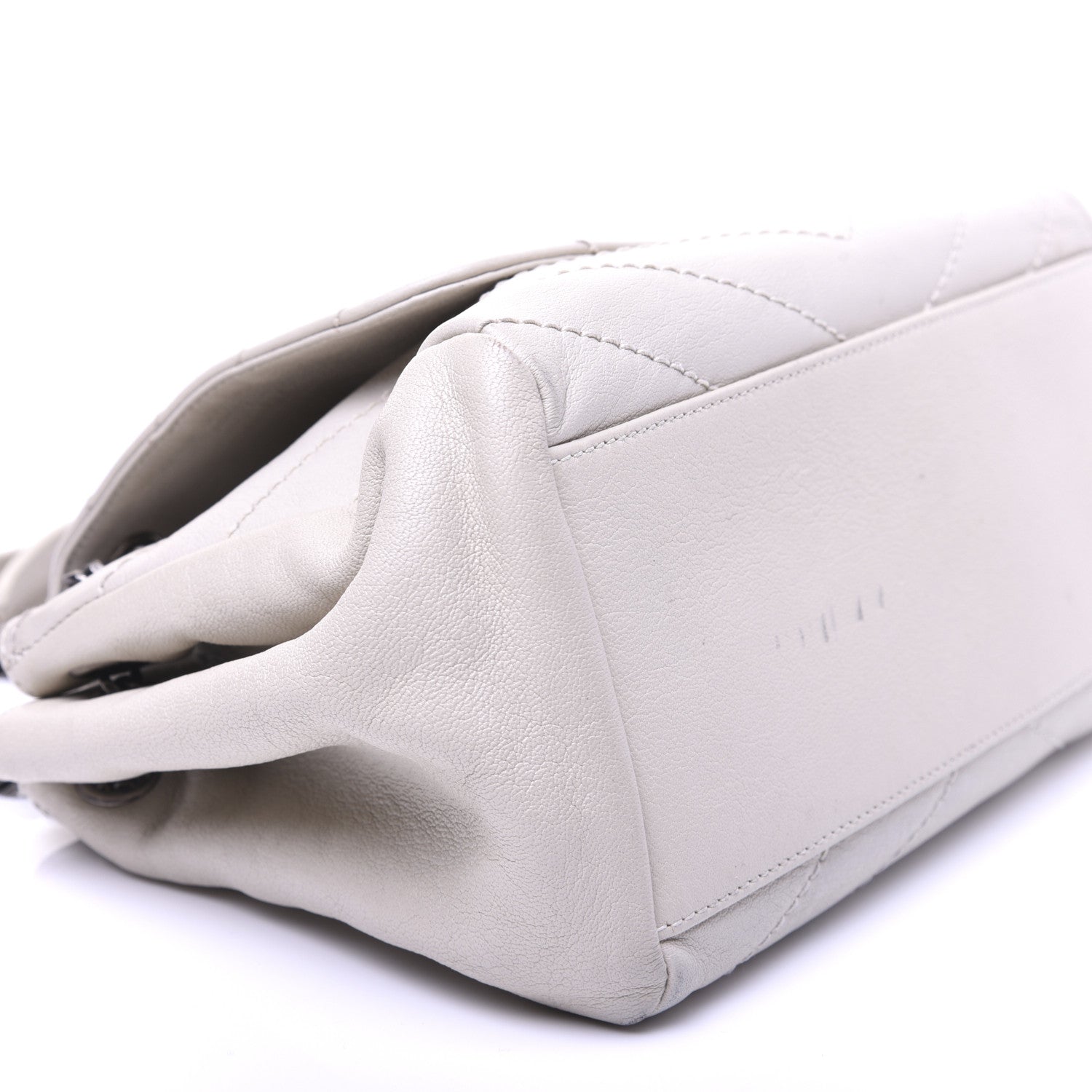 Saint Laurent Pebbled Lambskin Chevron Monogram Small Nolita White Vintage White Vintage 6 of 14