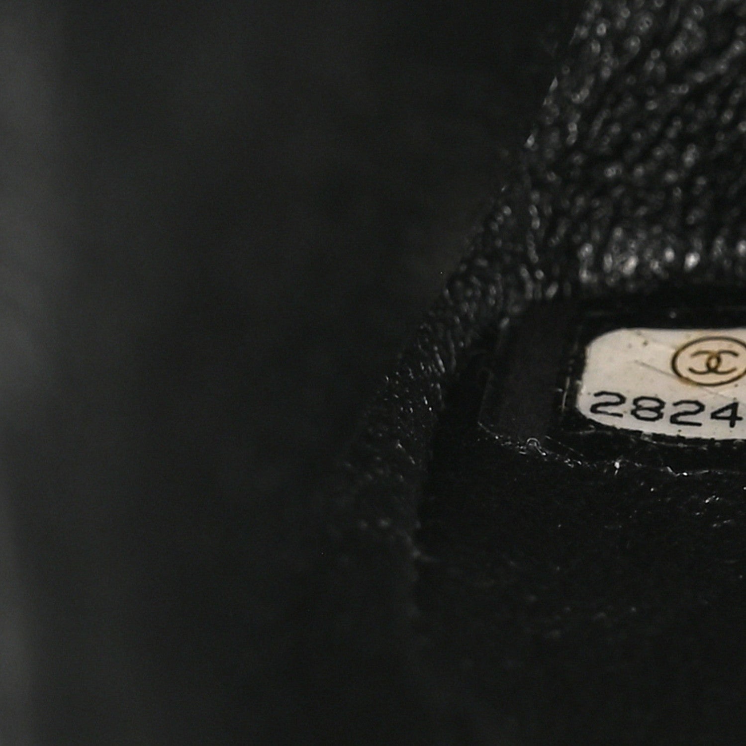 Chanel Lambskin Metallic Calfskin Crocodile Embossed 2.55 Cocodile Reissue 225 Flap Black Gold 7 of 10